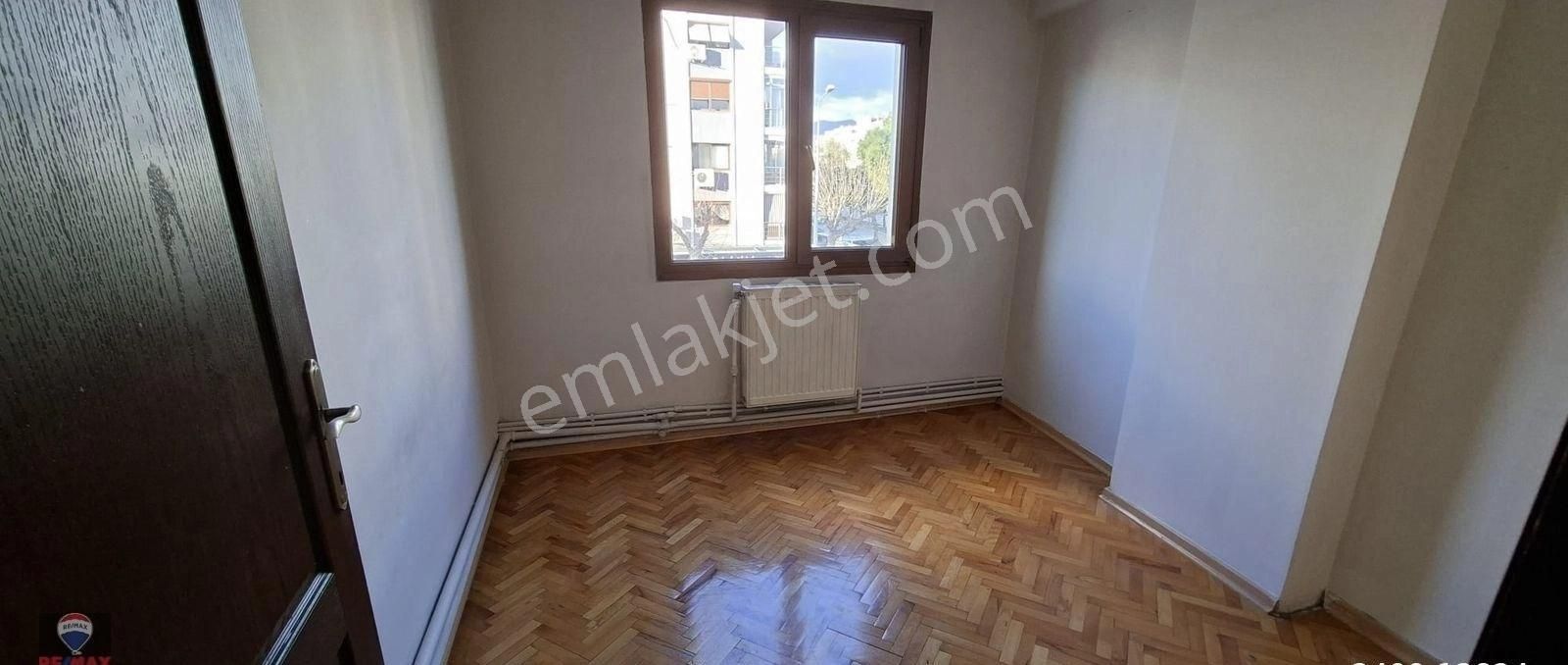 Bahriyeüçok Bulvarında Köşe Asansörlü 3+1 Kiralık Daire - Görsel 13