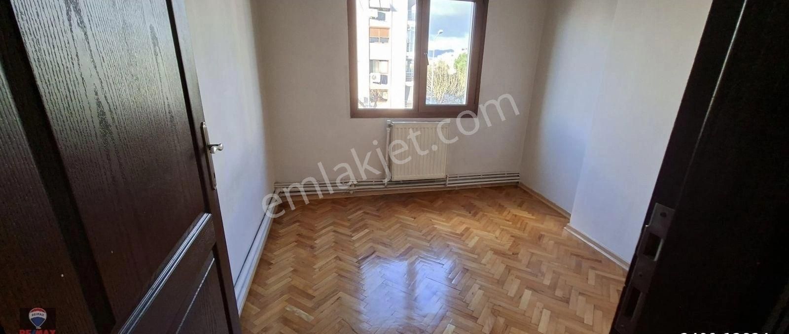 Bahriyeüçok Bulvarında Köşe Asansörlü 3+1 Kiralık Daire - Görsel 17
