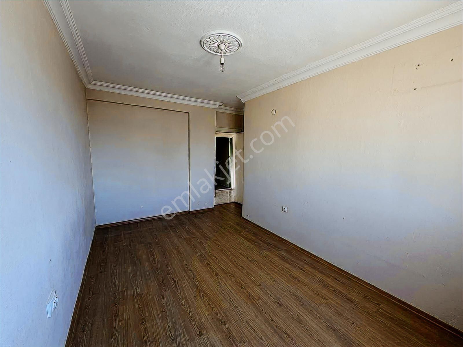 Kepez Devlet Hastanesine Yakın Kullanım Alanı Büyük Daire - Görsel 11