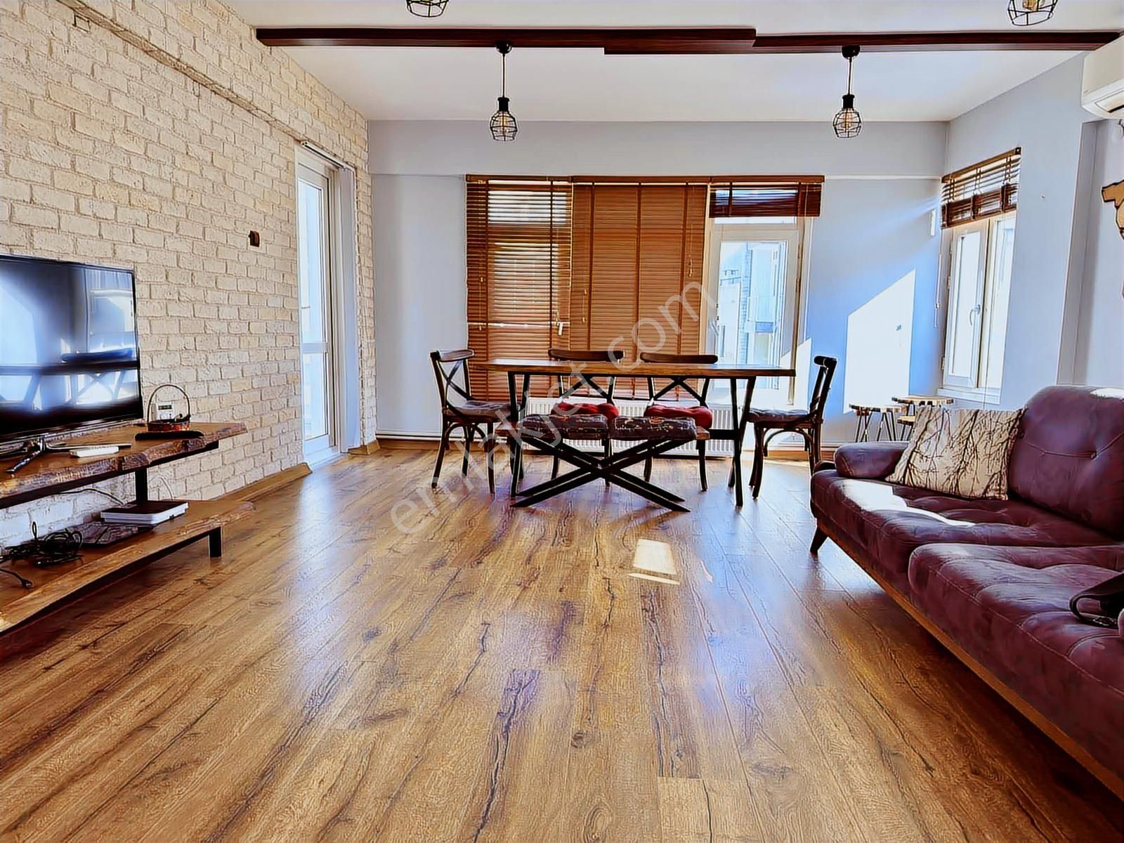 Bornova Erzene Ata Durağında 3+1 Modern Eşyalı Kiralık Daire - Görsel 6