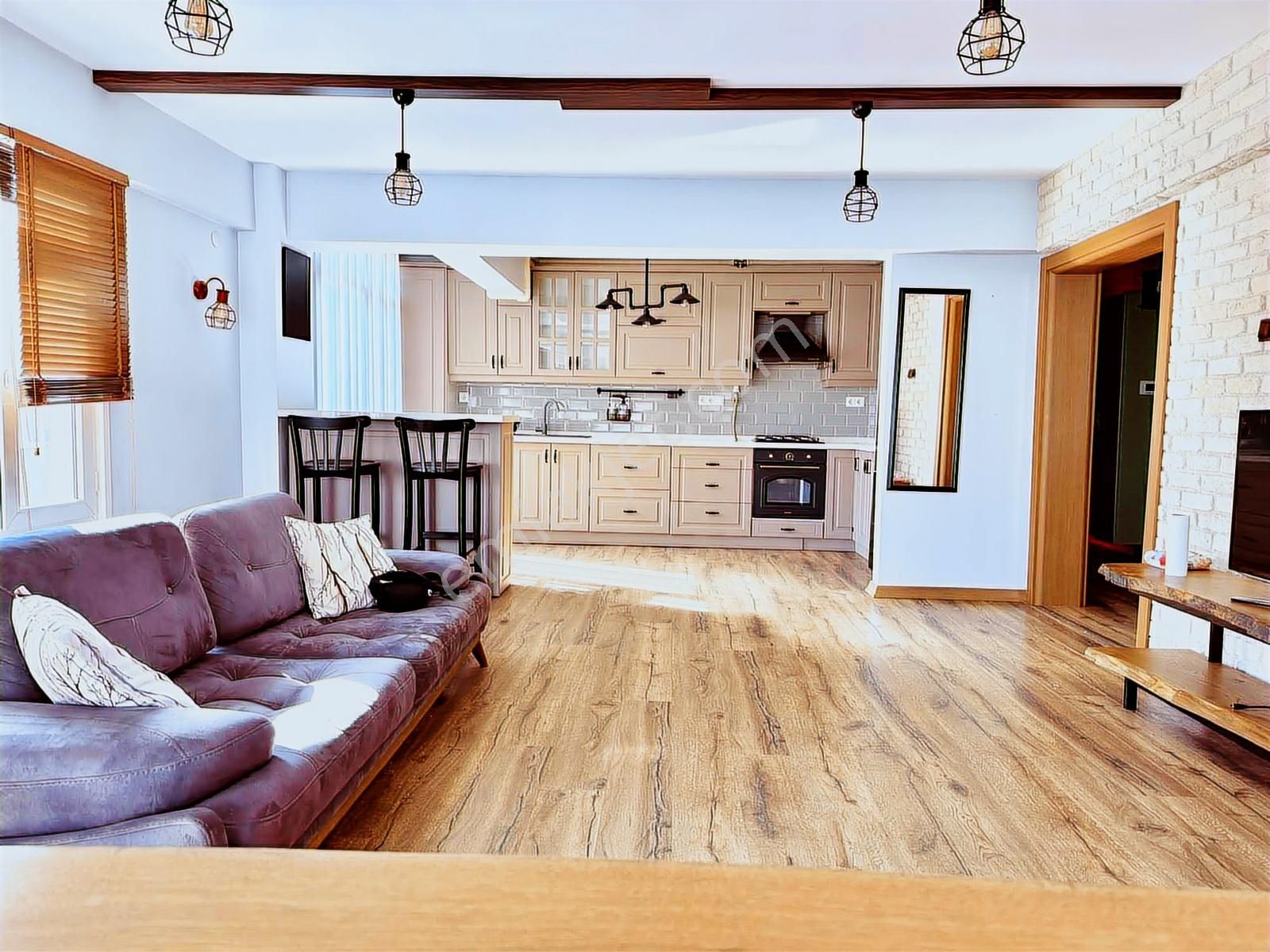 Bornova Erzene Ata Durağında 3+1 Modern Eşyalı Kiralık Daire - Görsel 14