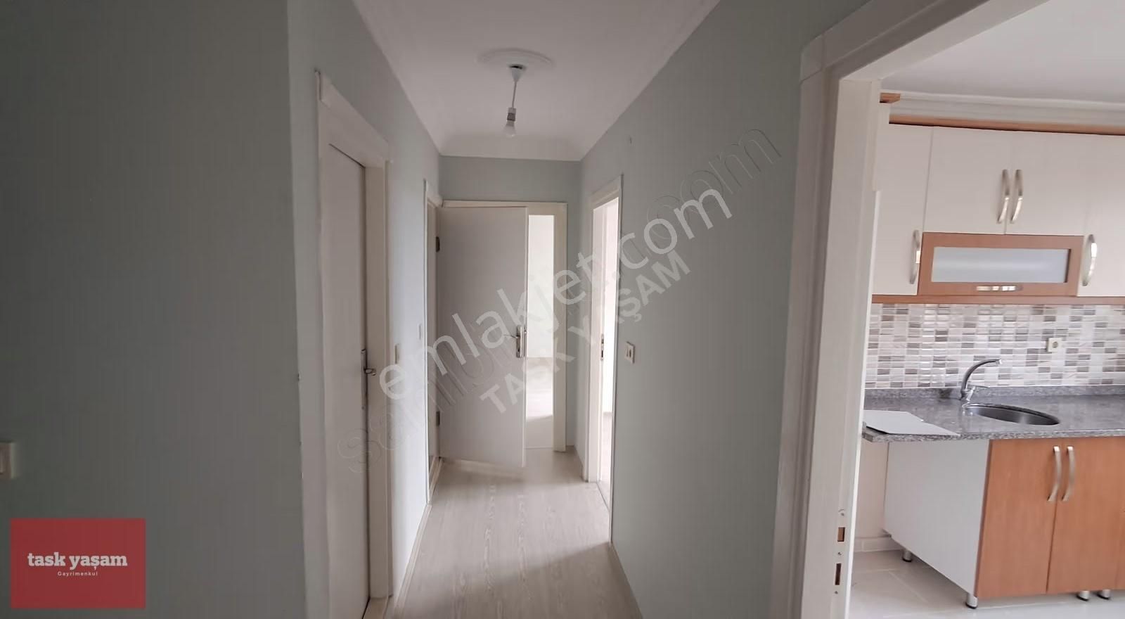 Tuzla Şifa Mahallesinde Butik Site Otoparklı Kiralık 2+1 Daire - Görsel 2
