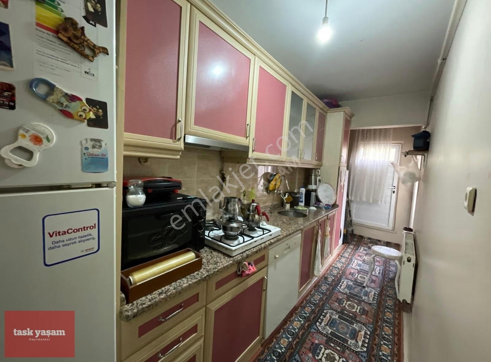 Fatih Küçükayasofya Mahallesi'nde Tarihi 4 Katlı Satılık Bina - Görsel 4