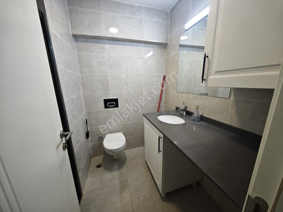 İstanbulun Sakin Ve Mutena Semti Çırağanda Yeni Binada Daire - Görsel 13