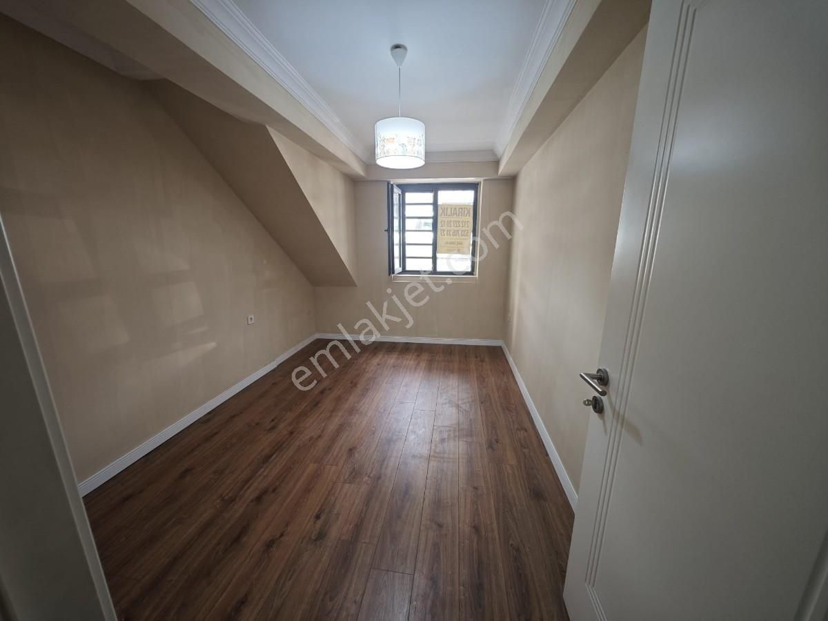 İstanbulun Sakin Ve Mutena Semti Çırağanda Yeni Binada Daire - Görsel 27