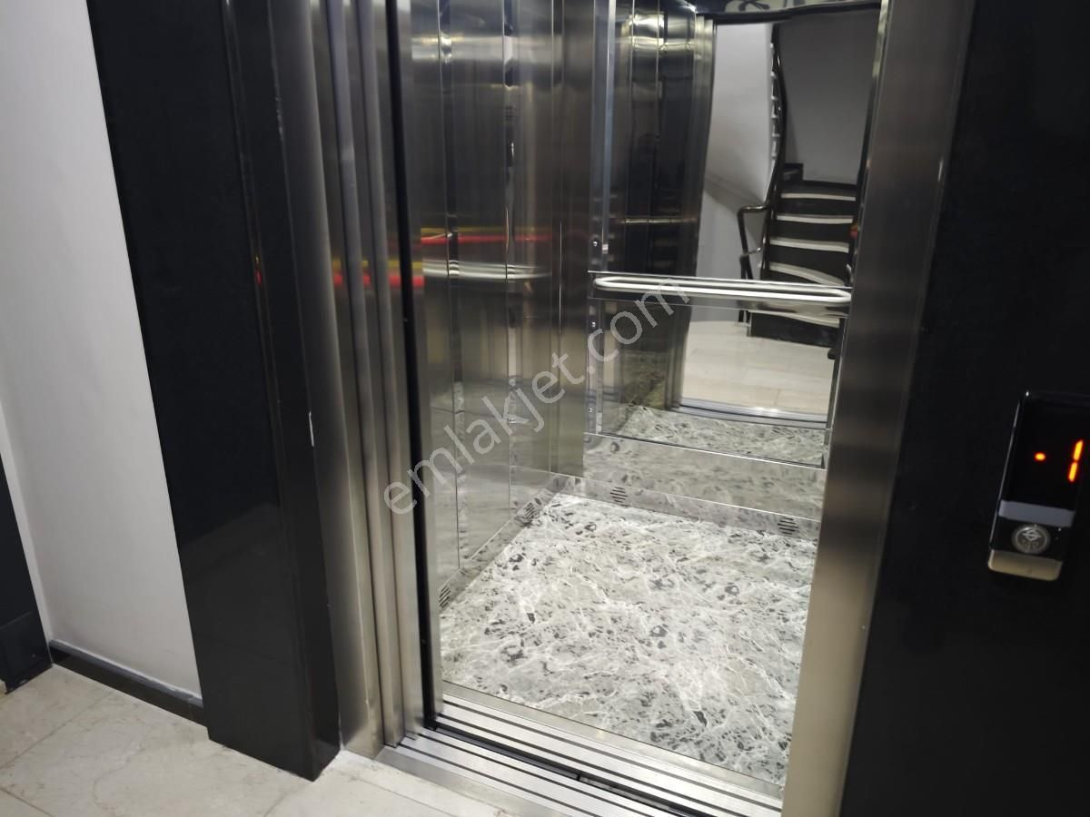 İstanbulun Sakin Ve Mutena Semti Çırağanda Yeni Binada Daire - Görsel 16