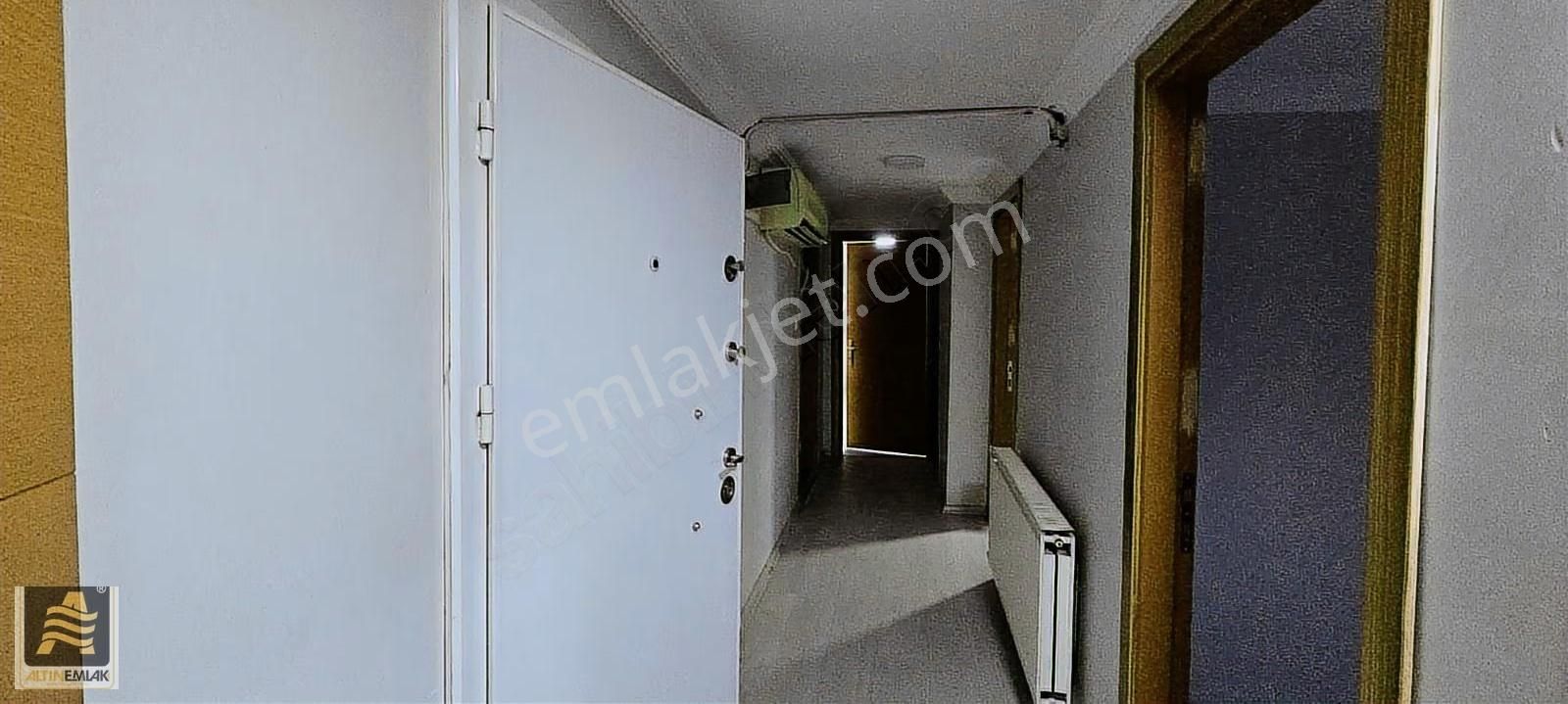 Serdivan Beşköprüde Kiralık 3+1 Çatı Katı Daire - Görsel 17