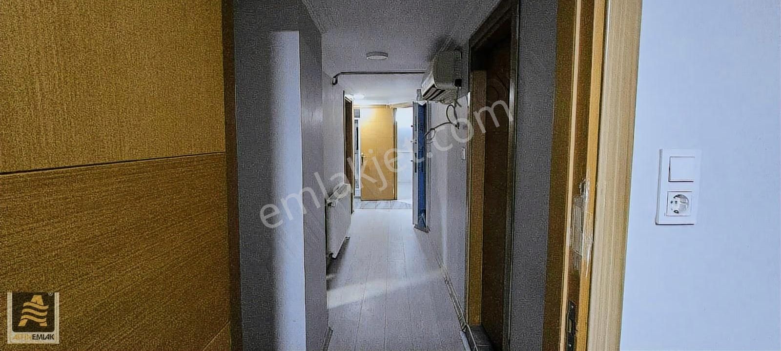 Serdivan Beşköprüde Kiralık 3+1 Çatı Katı Daire - Görsel 5