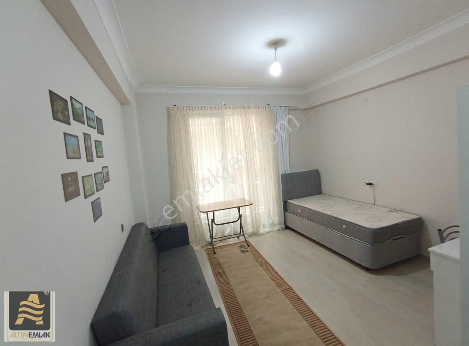 Kemalpaşa Da Üniversiteye Yakın 1+0 Kiralık Eşyalı Apart Daire