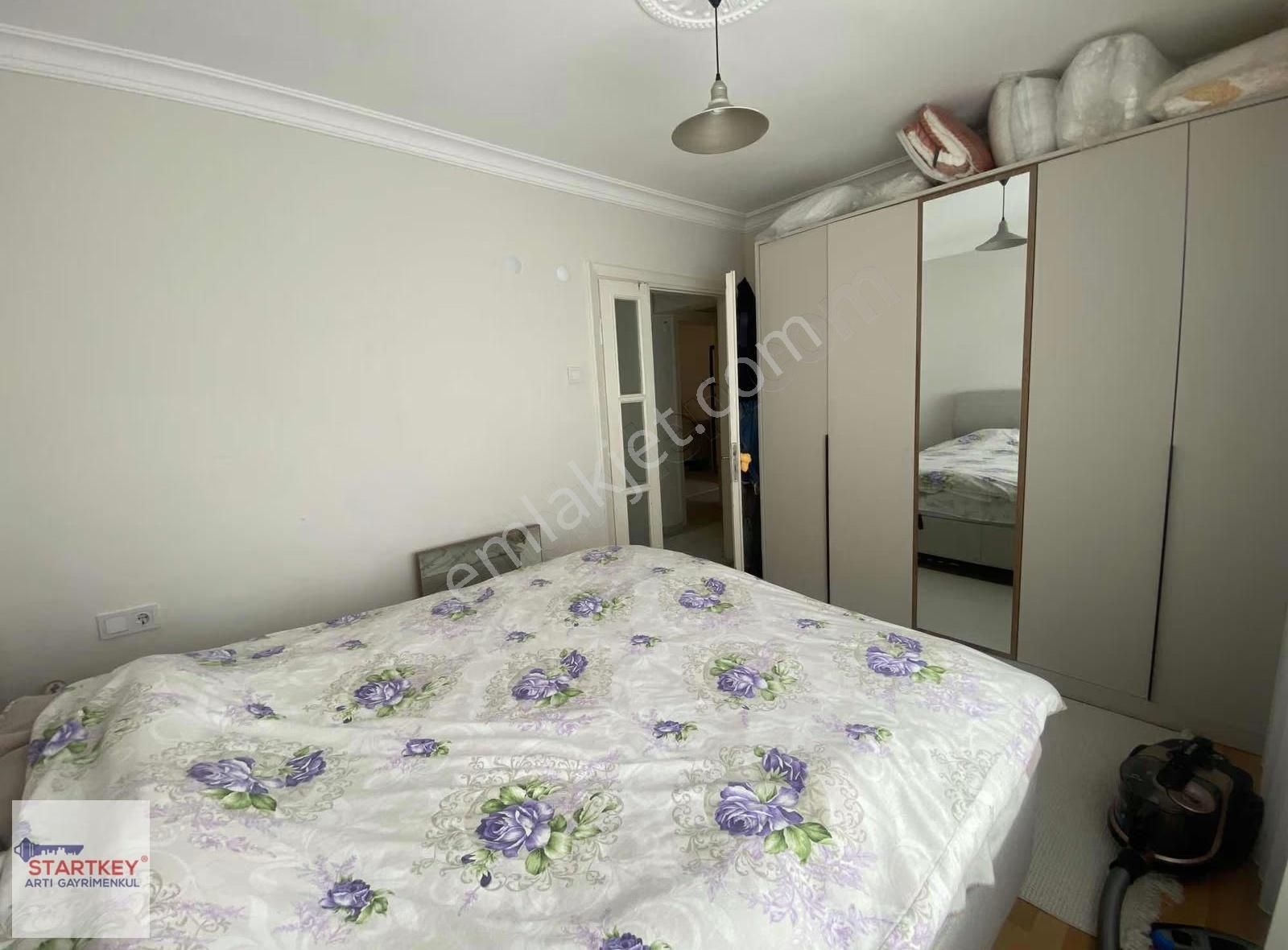 Karşıyaka Bahcelievlerde Tadilatlı 2+1 Kiralık Daire - Görsel 16