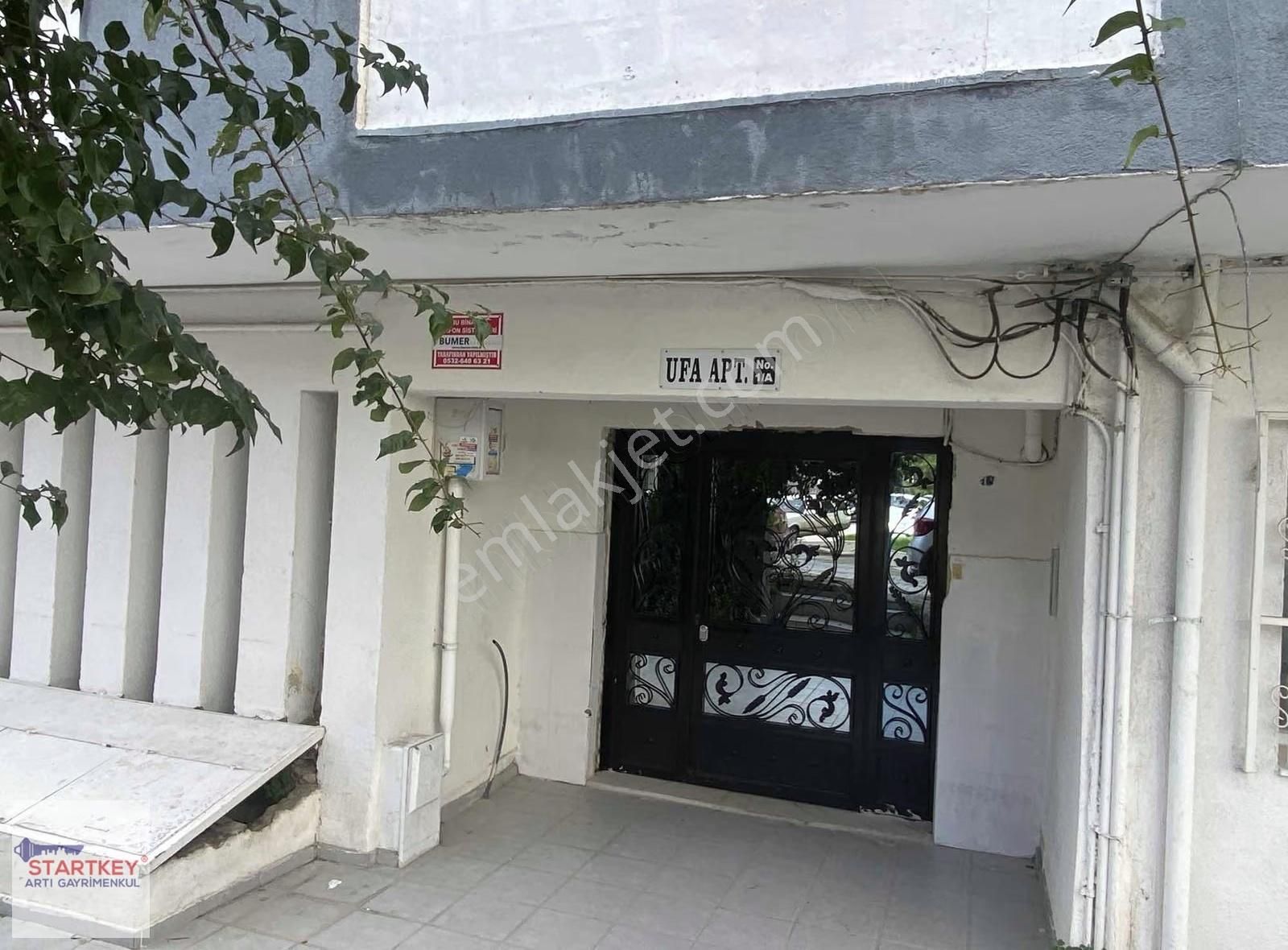 Karşıyaka Bahcelievlerde Tadilatlı 2+1 Kiralık Daire - Görsel 12