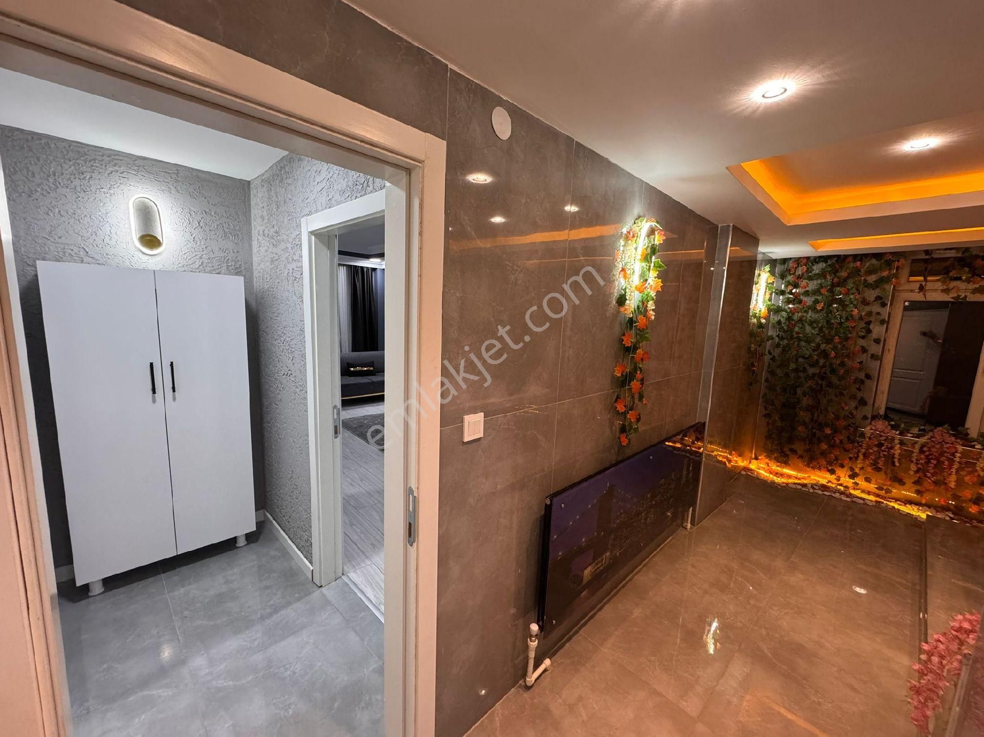 Yenimahallede Günlük Kiralık Daire Jakuzili Vip - Görsel 13