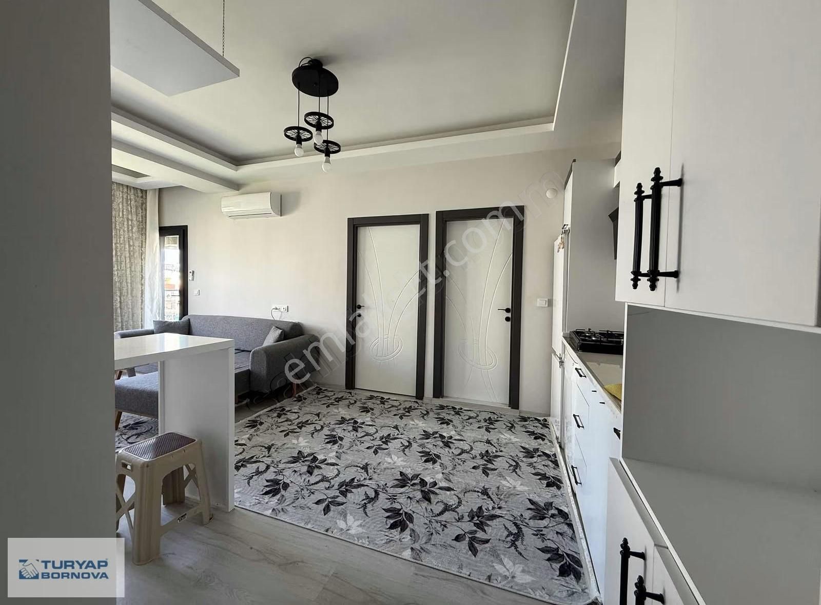 Turyap'tan Havuzlu, Site İçerisinde Eşyalı Kiralık 1+1 Daire - Görsel 4