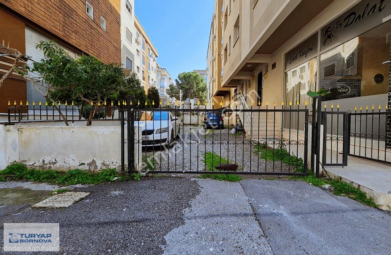 Karşıyaka Şemiklerde Yatırımcıya Uygun Doğalgaz Kombili 2+1 - Görsel 17