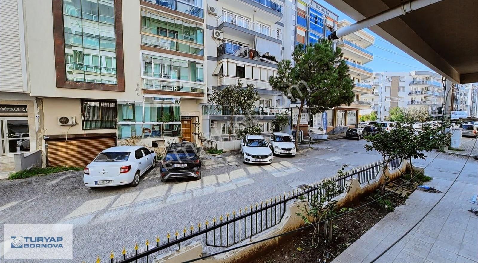 Karşıyaka Şemiklerde Yatırımcıya Uygun Doğalgaz Kombili 2+1 - Görsel 18