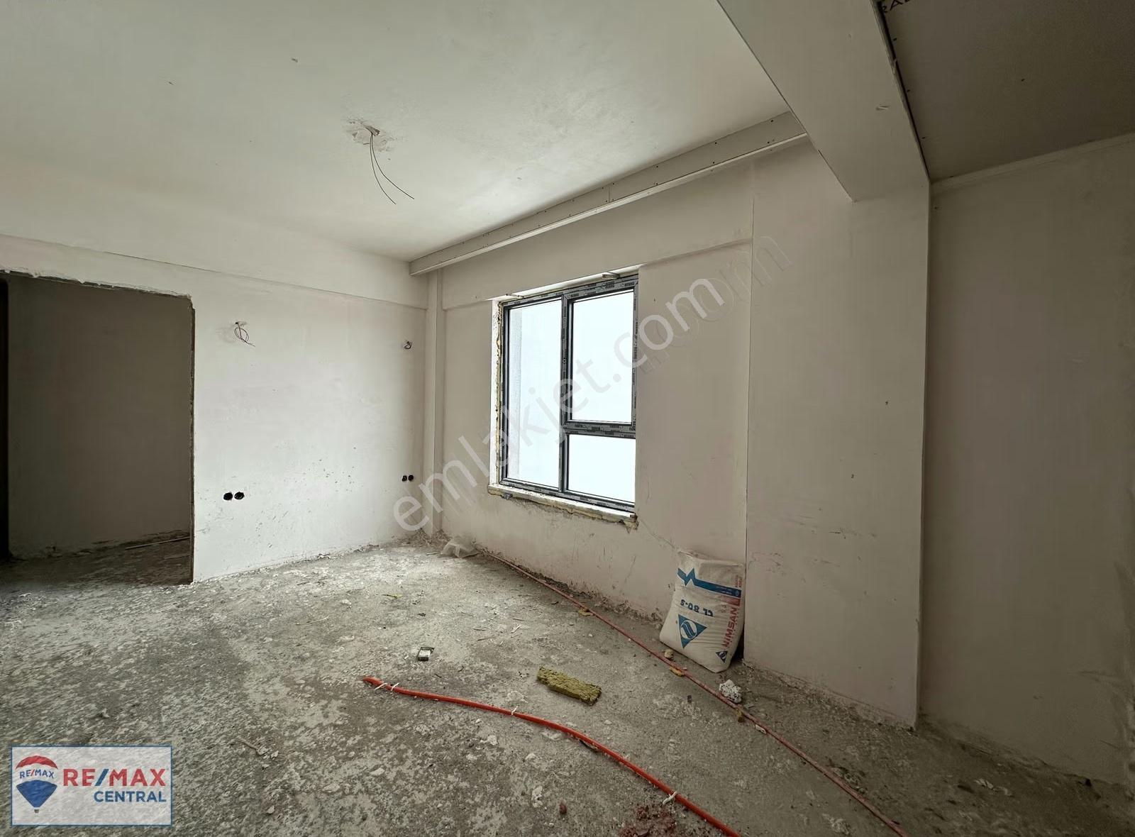 Re/max Central'dan Eğriköprü Mah.'de Site-ultra Lüks-arakat-3+1 - Görsel 23