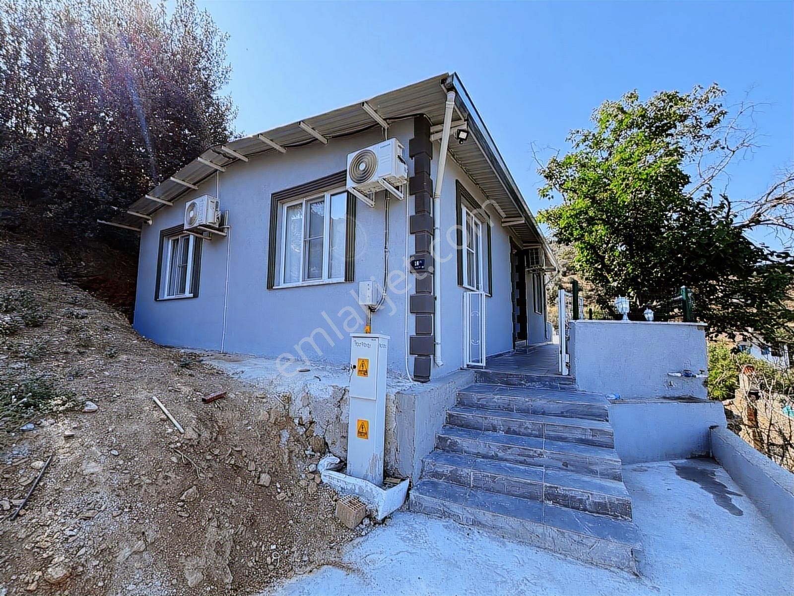 Söke Sayrakçı Köyünde Satılık Bahçeli Köy Evi - Görsel 2