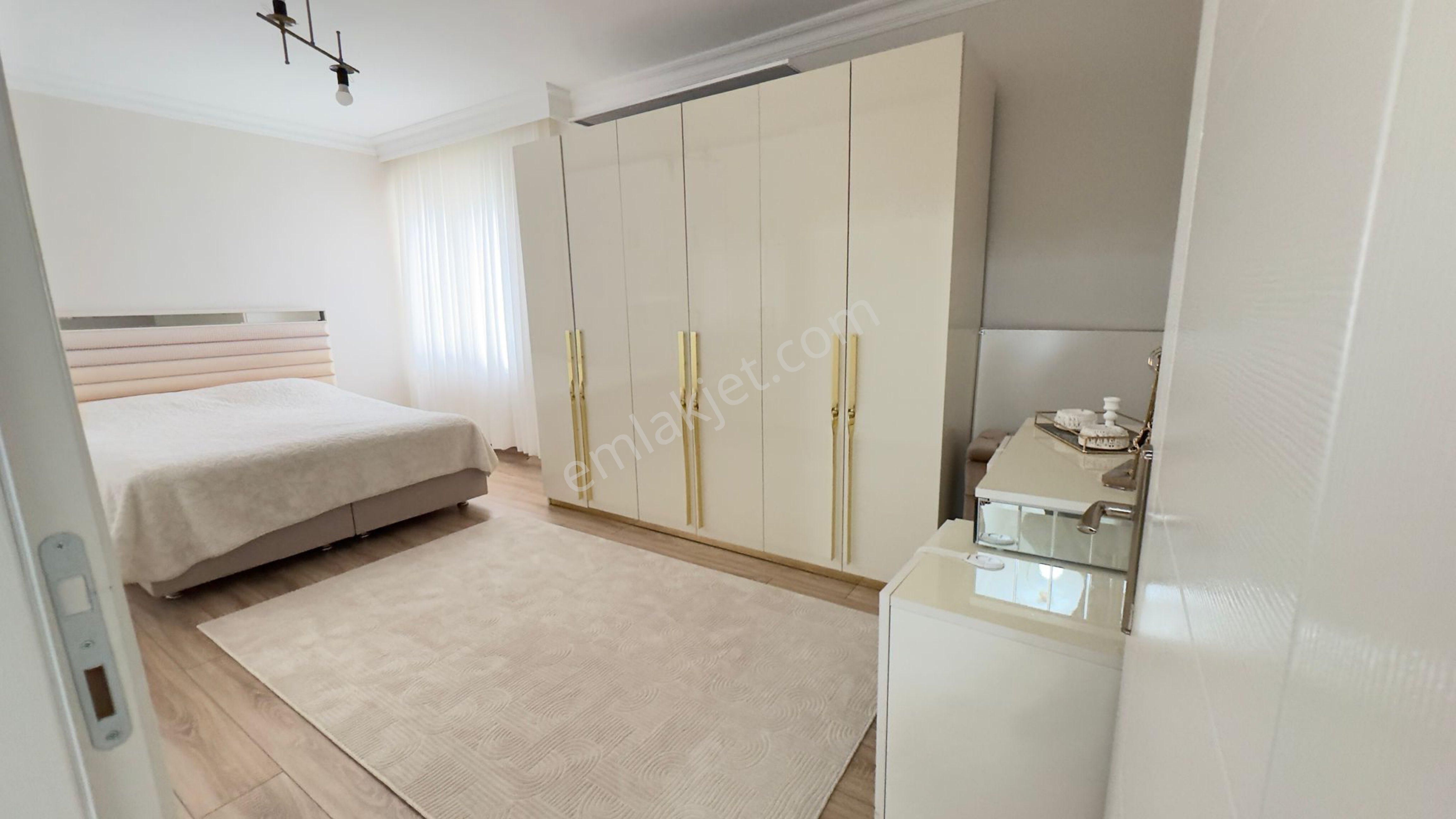 Çorlu Muhittinde 3+1 Arakat Masrafsız Satılık Daire - Görsel 12