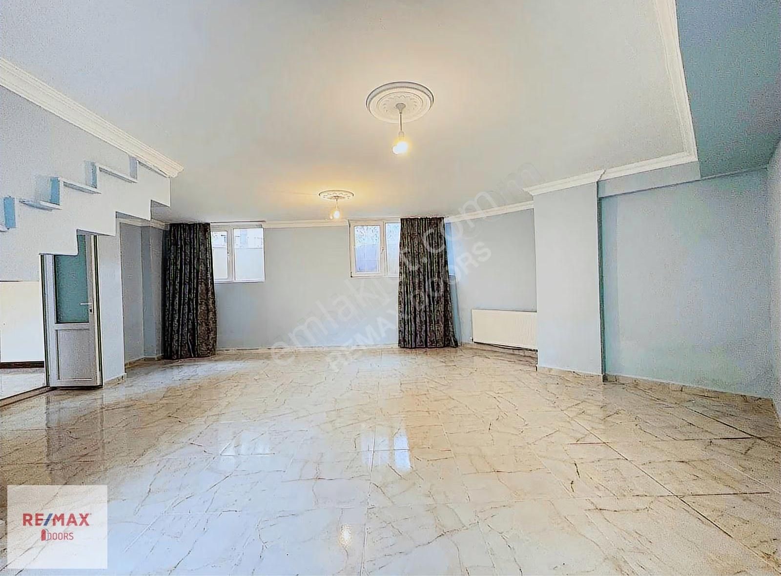 Konyaaltı Hurma'da Site İçi Havuzlu Doğalgazlı 2+1 Boş Daire - Görsel 5