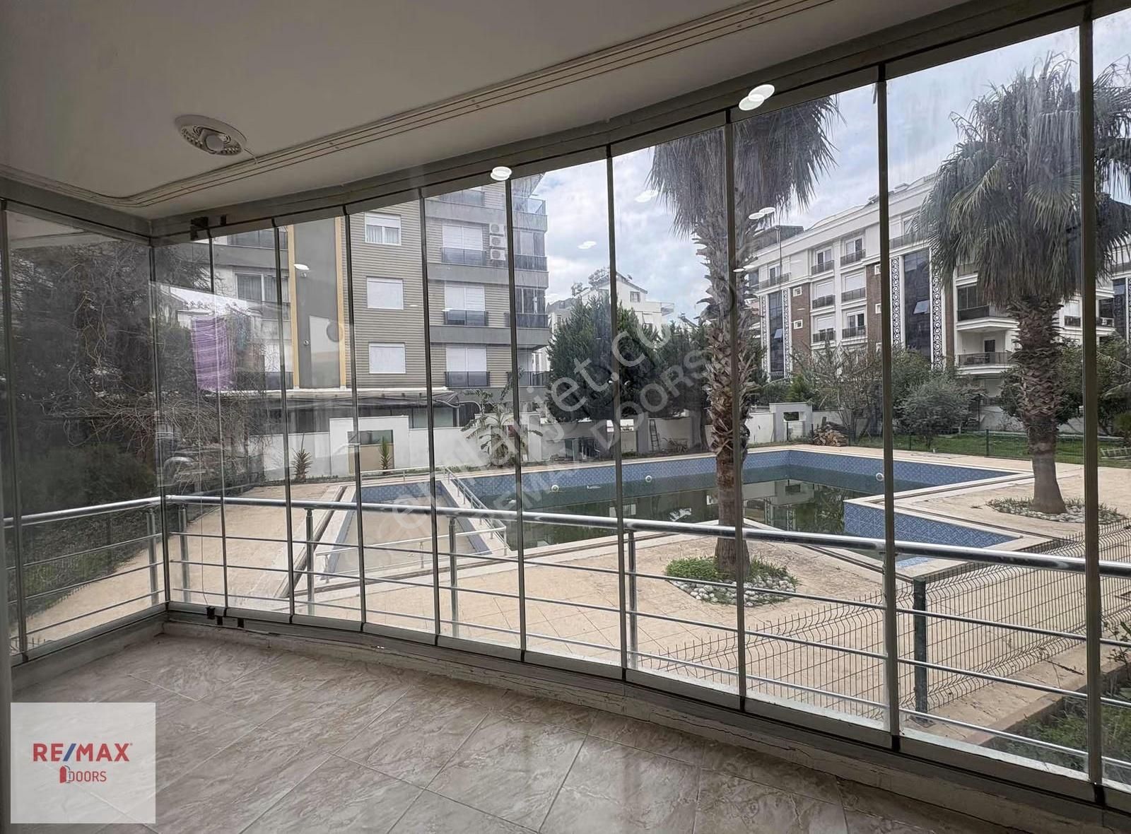 Konyaaltı Hurma'da Site İçi Havuzlu Doğalgazlı 2+1 Boş Daire - Görsel 33