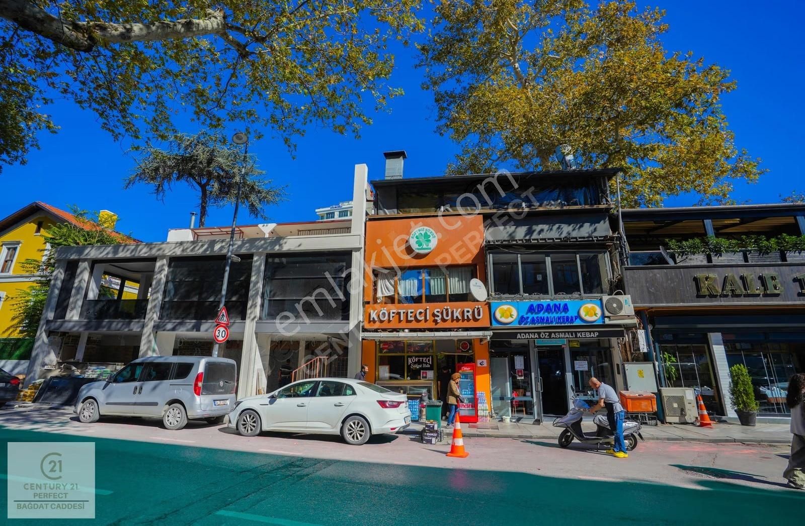 Bağdat Caddesinin En İşlek Noktasında Satılık 3 Adet Dükkan - Görsel 3