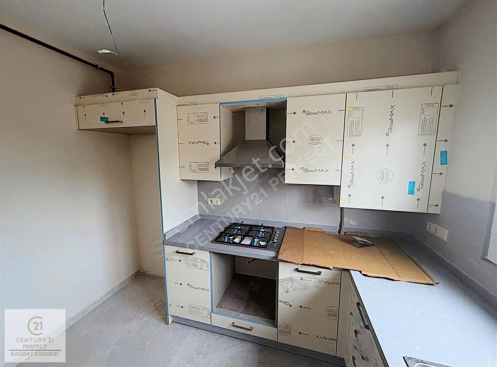 Suadiye'de Kiralık 3+1 Sıfır Daire Hiç Oturulmamış, Otoparklı - Görsel 6