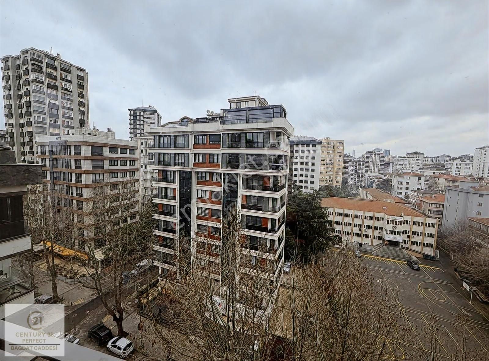 Suadiye'de Kiralık 3+1 Sıfır Daire Hiç Oturulmamış, Otoparklı - Görsel 8