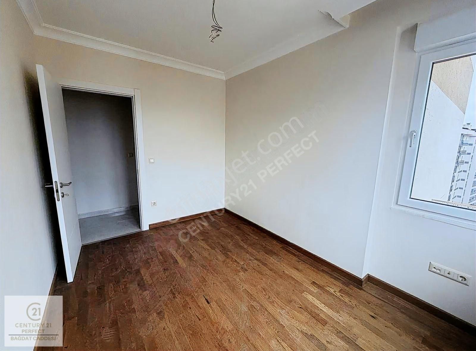 Suadiye'de Kiralık 3+1 Sıfır Daire Hiç Oturulmamış, Otoparklı - Görsel 25