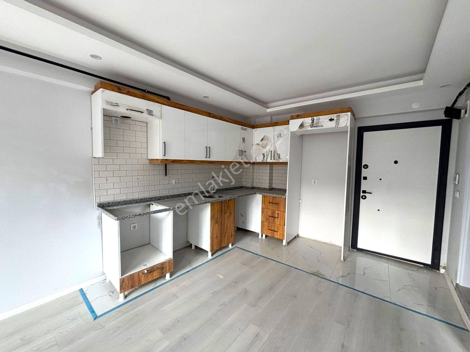 **eryıldız İnşaat'tan**acill Fiyat Düştüü!!!**70m2 Sıfır Lüx 1+1 - Görsel 3