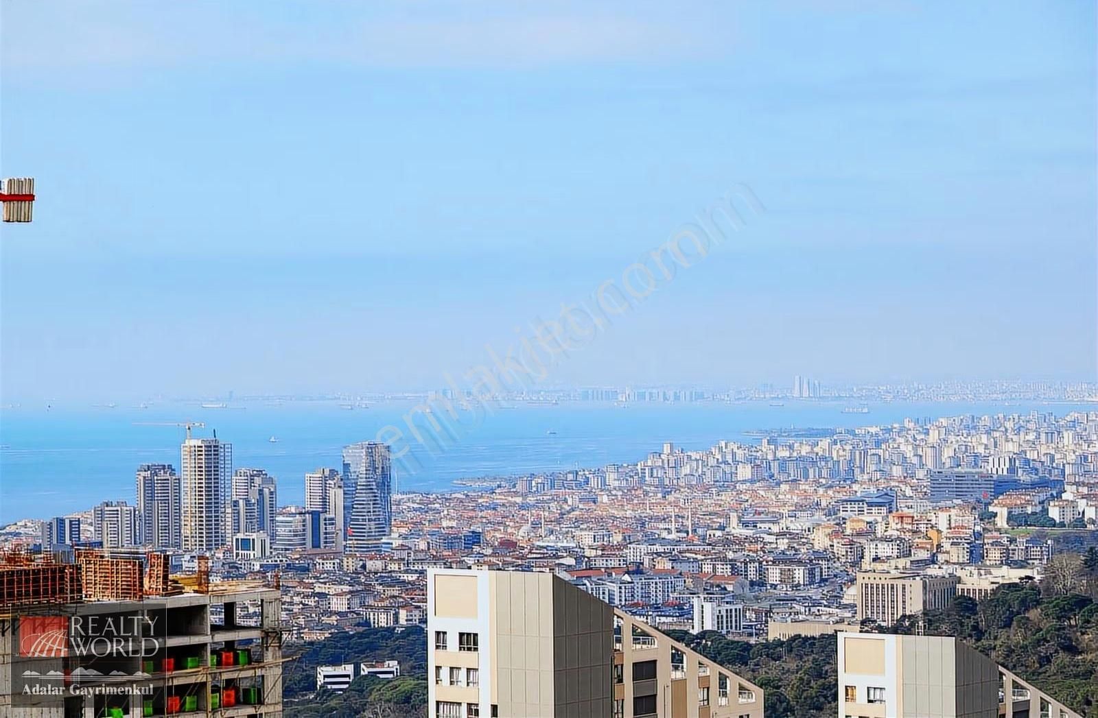 Sercan Yurtseven'den Nish Adalarda 3+1 B Manzaralı Satılık