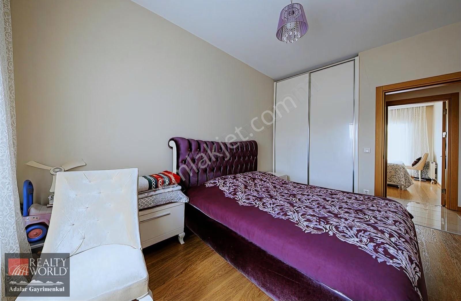 Sercan Yurtseven'den Nish Adalarda 3+1 B Manzaralı Satılık - Görsel 25