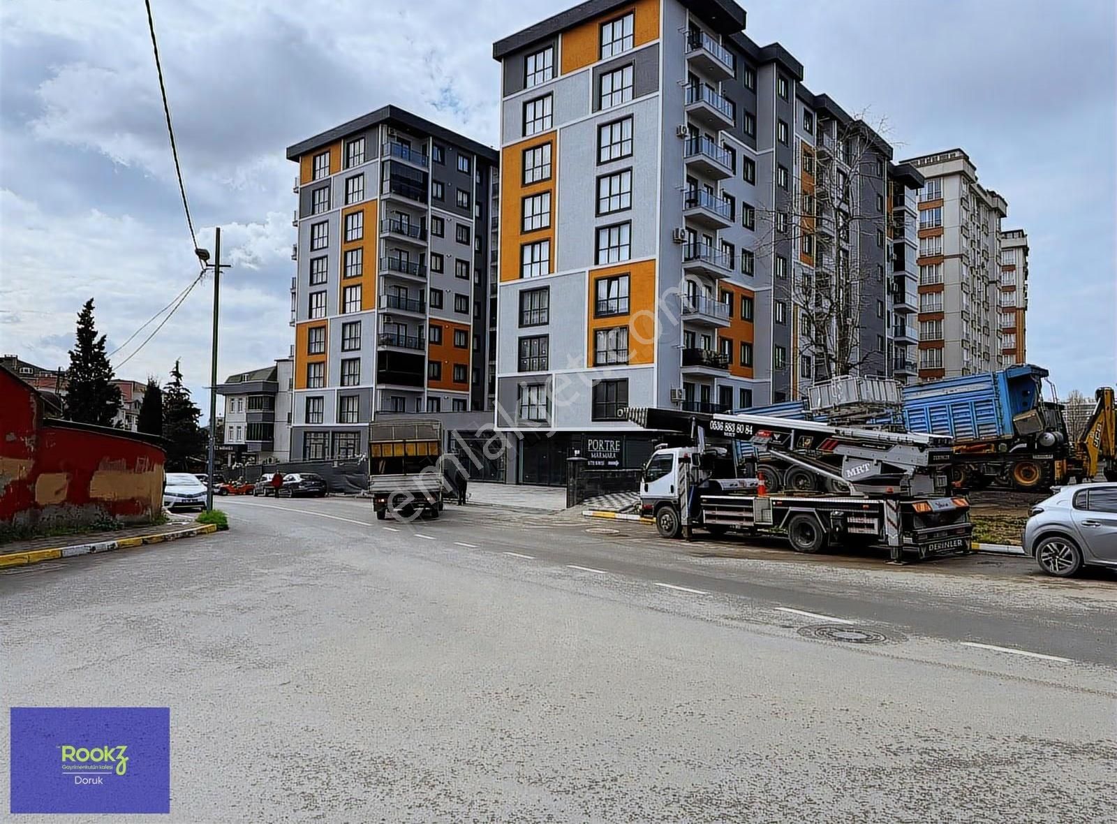 Pendik'te Geniş Metrekare Yüksek Tavan Hazır Altyapı Uygun Fiyat - Görsel 9