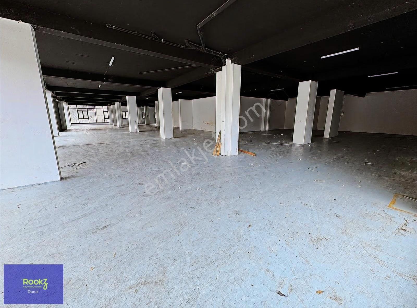 Pendik'te Geniş Metrekare Yüksek Tavan Hazır Altyapı Uygun Fiyat - Görsel 19