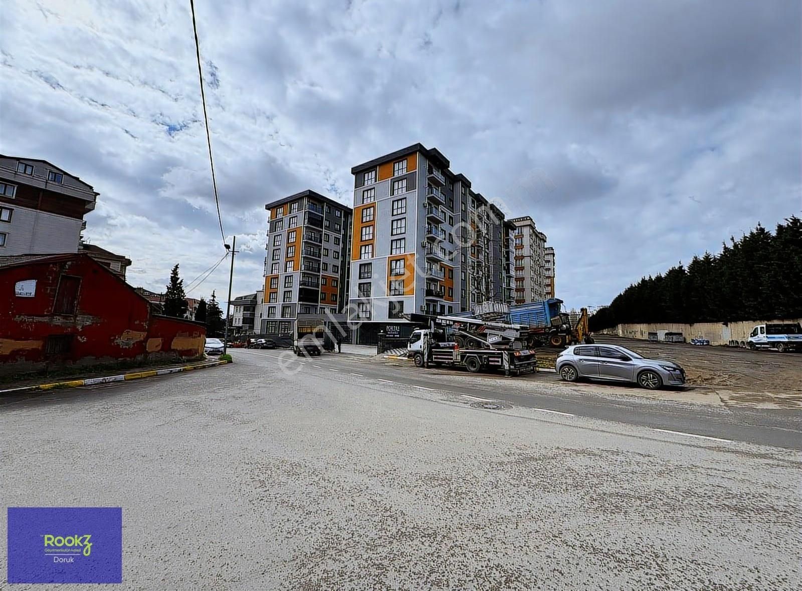 Pendik'te Geniş Metrekare Yüksek Tavan Hazır Altyapı Uygun Fiyat - Görsel 4