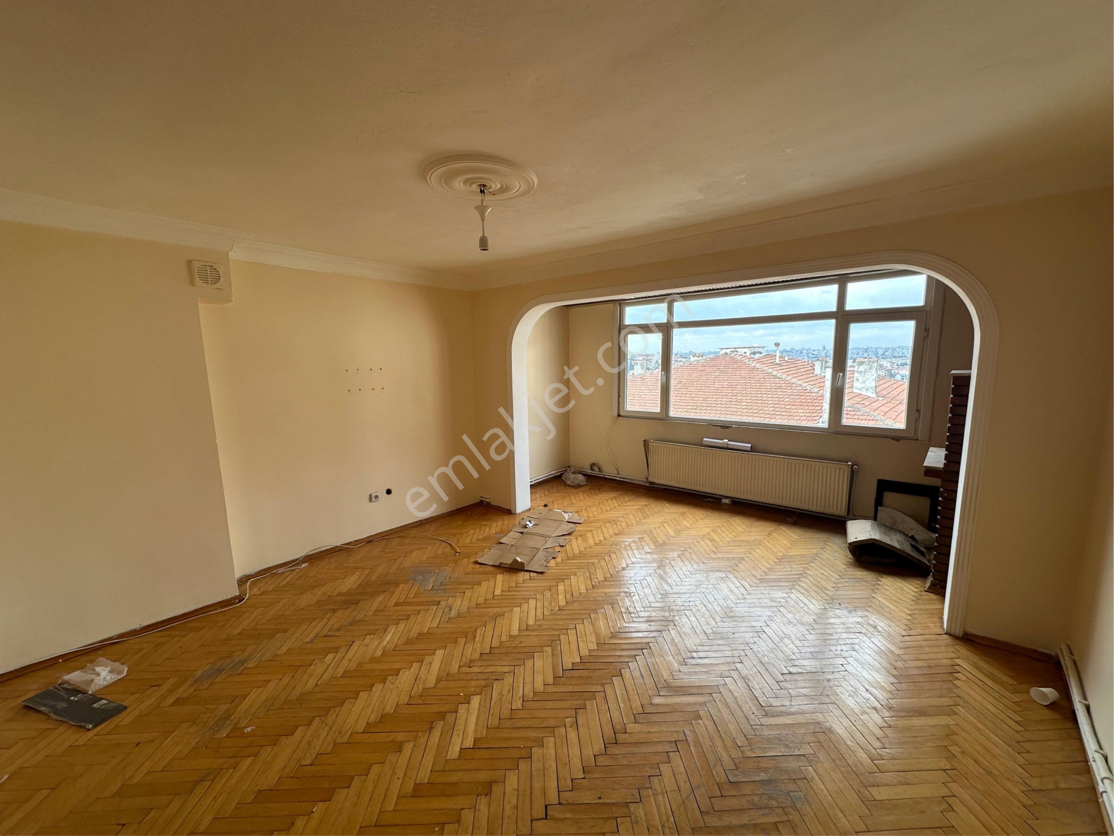 Zeynepkamil Hastanesineyakın Deniz Manzaralı 2+1 Kiralık Üsküdar - Görsel 10