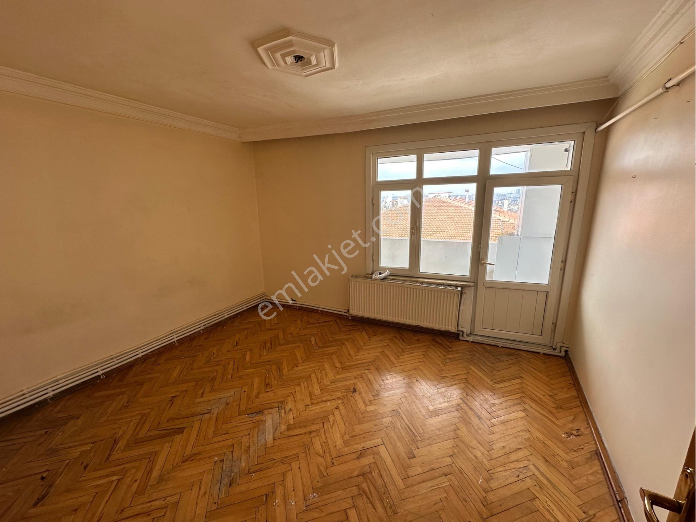 Zeynepkamil Hastanesineyakın Deniz Manzaralı 2+1 Kiralık Üsküdar - Görsel 4