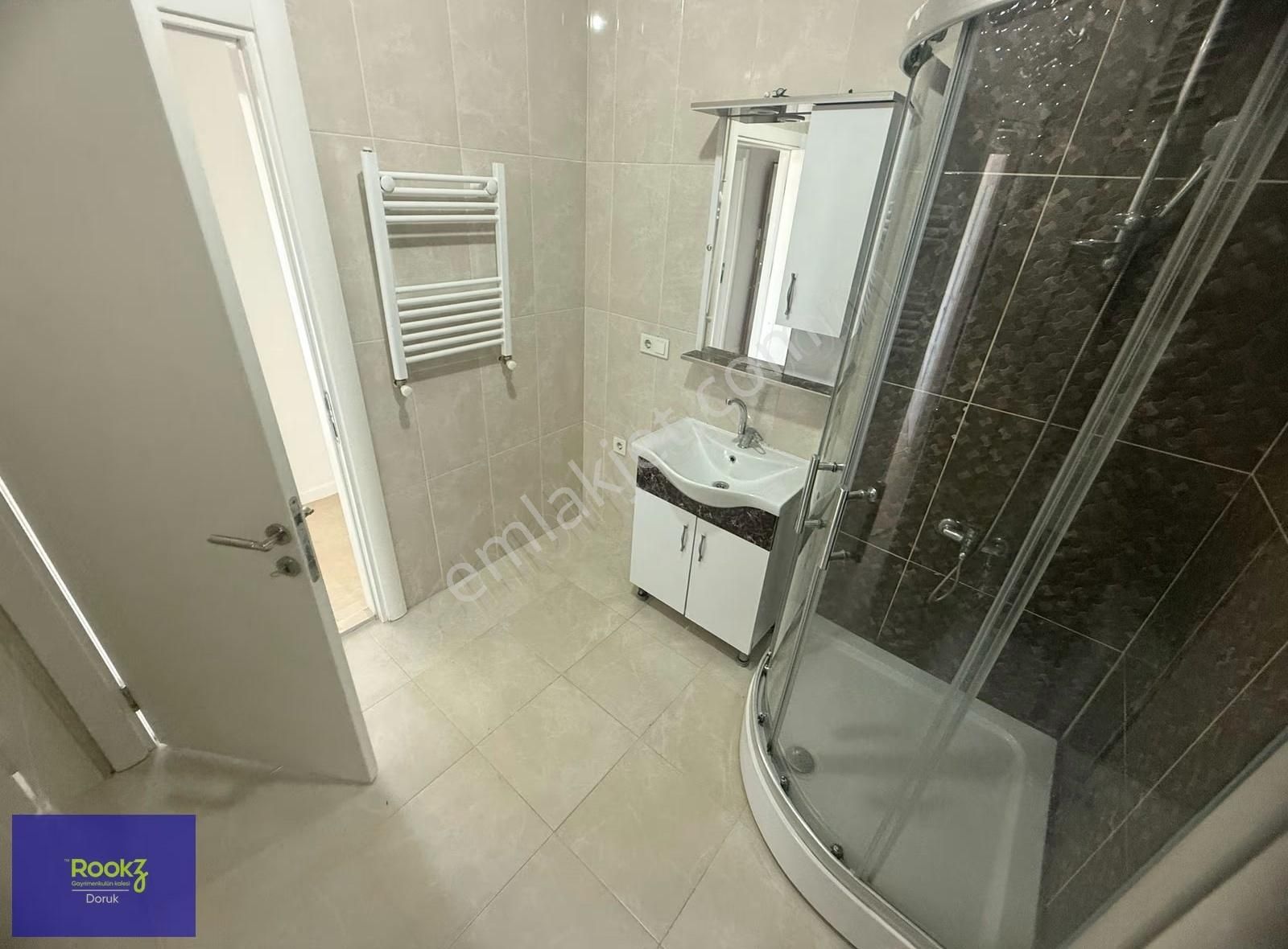 Rookzdoruk'dan Pendik Velibaba'nın En Sağlam Binasında 2+1 Daire - Görsel 17