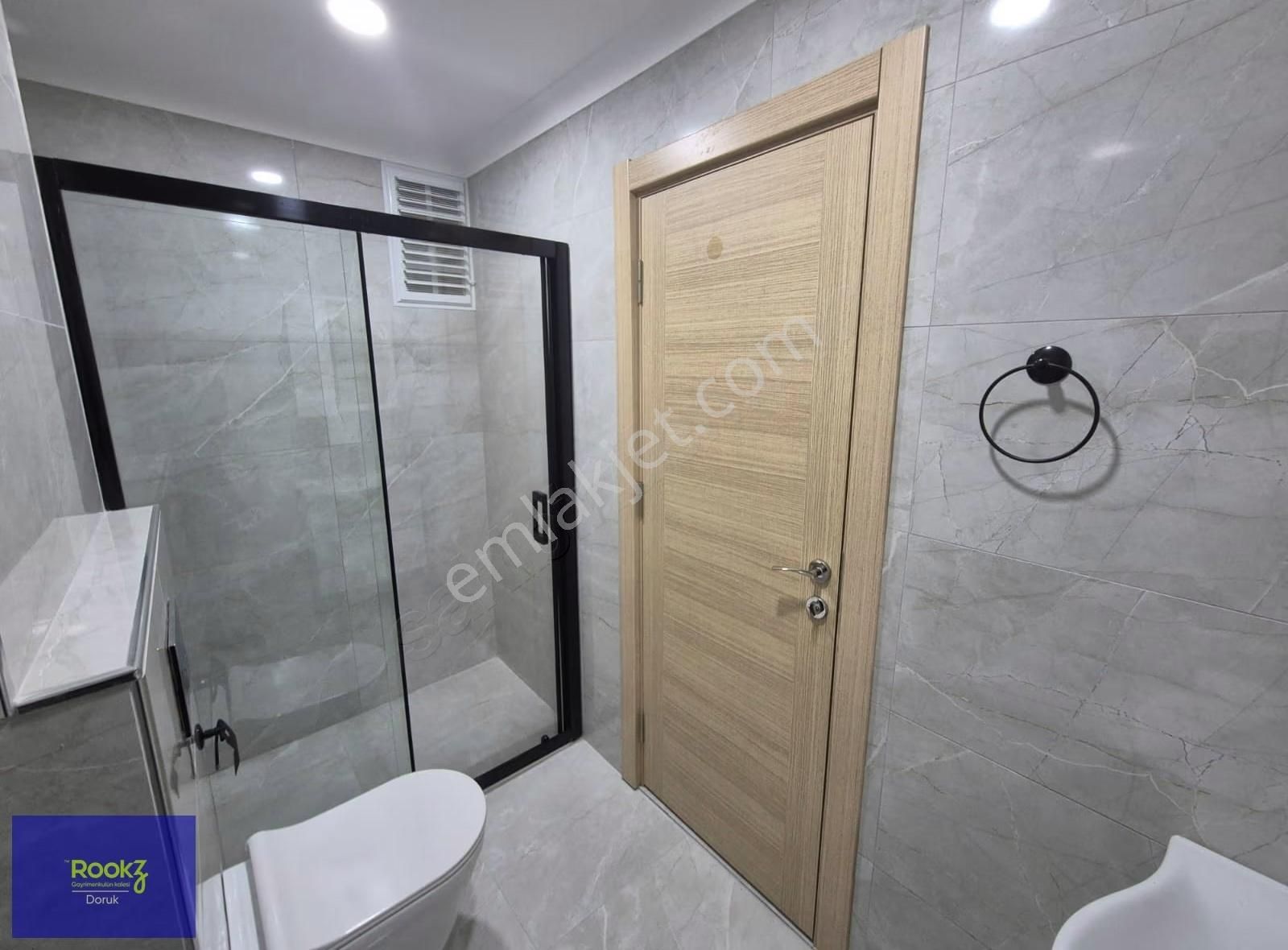 Pendik Bahçelievlerde Metro Yanı Şehir Ve Deniz Manzaralı 3+1 - Görsel 31