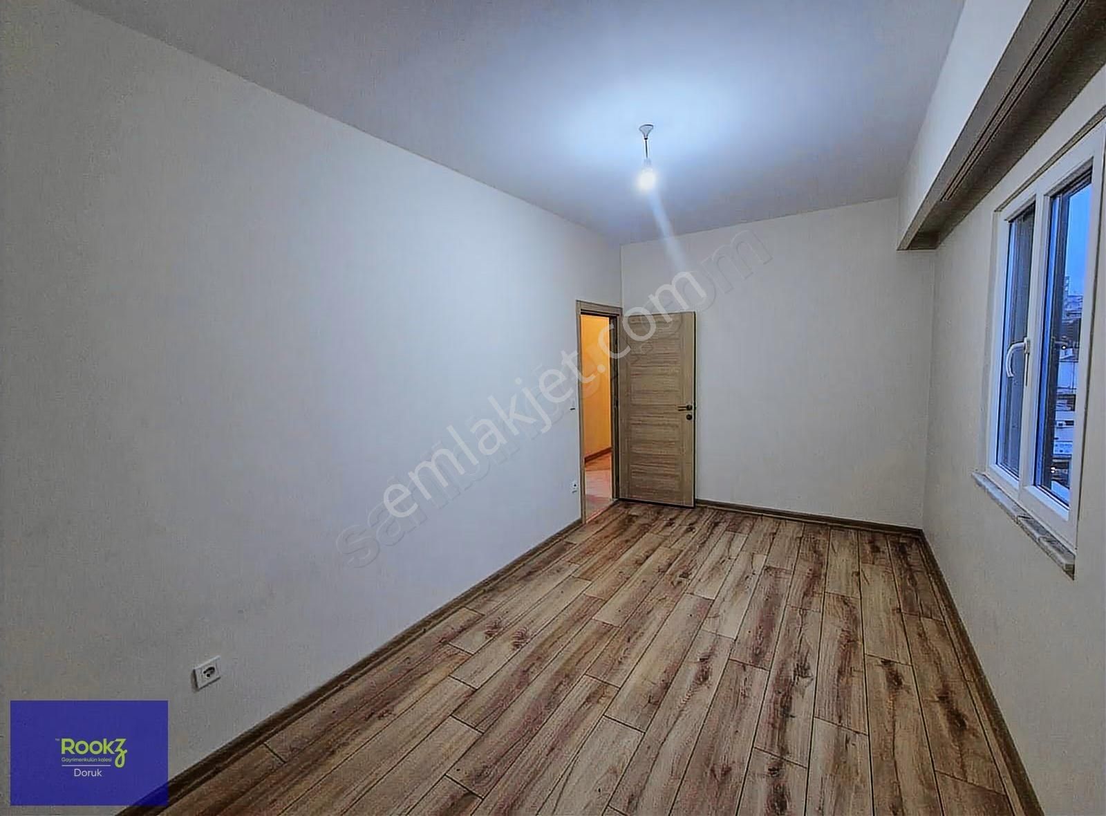 Pendik Bahçelievlerde Metro Yanı Şehir Ve Deniz Manzaralı 3+1 - Görsel 26