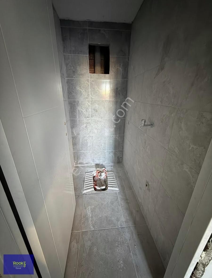 Rookzdoruk'dn Akgül Caddesinde Ulaşım Kolaylığı Ve Site İçi 3+1 - Görsel 7