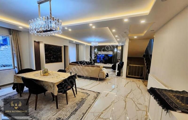 Sapanca Da Havuzlu Göl Manzaralı Sıfır Oturuma Hazır İskan Villa - Görsel 7