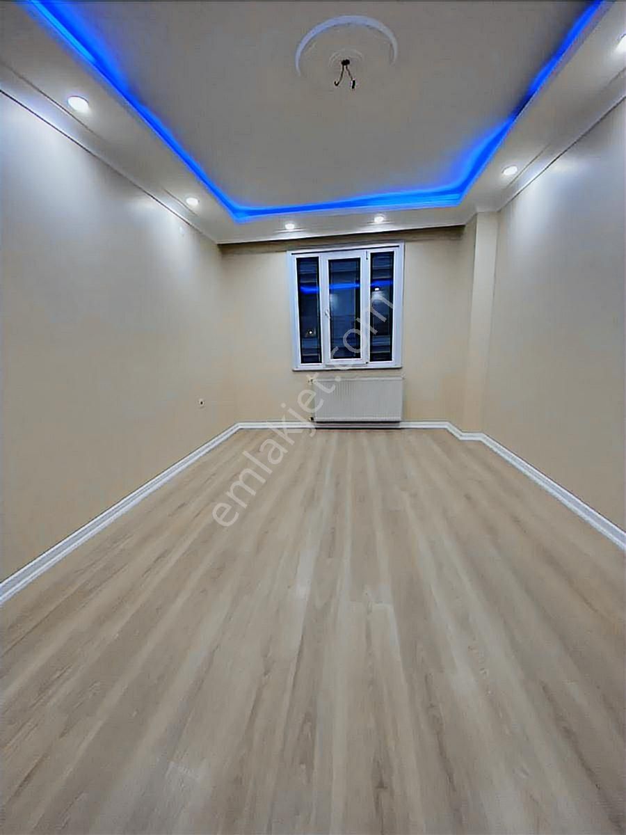 Beylıkdüzünde 2+1 100 M2 2 Kat Satılık - Görsel 16