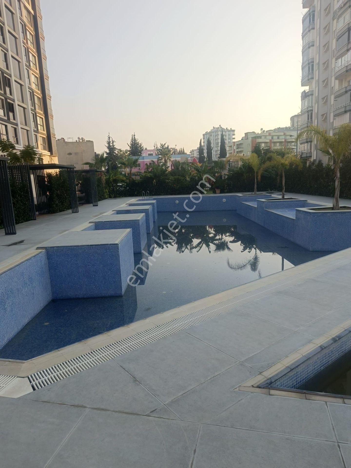 Üstünkent'ten Menteş'te Havuzlu Sitede Satılık 2+1 Eşyalı Daire - Görsel 24