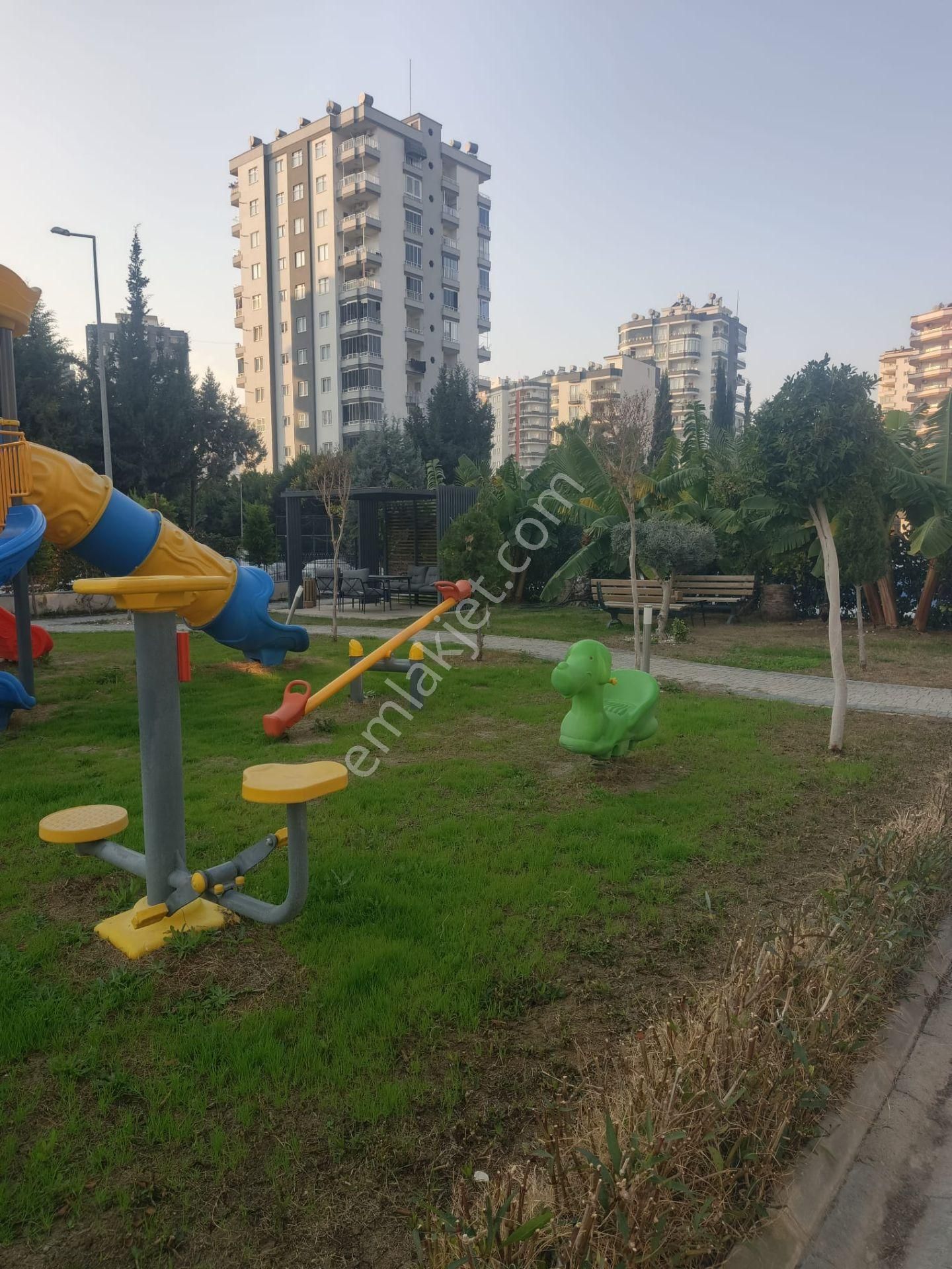 Üstünkent'ten Menteş'te Havuzlu Sitede Satılık 2+1 Eşyalı Daire - Görsel 17