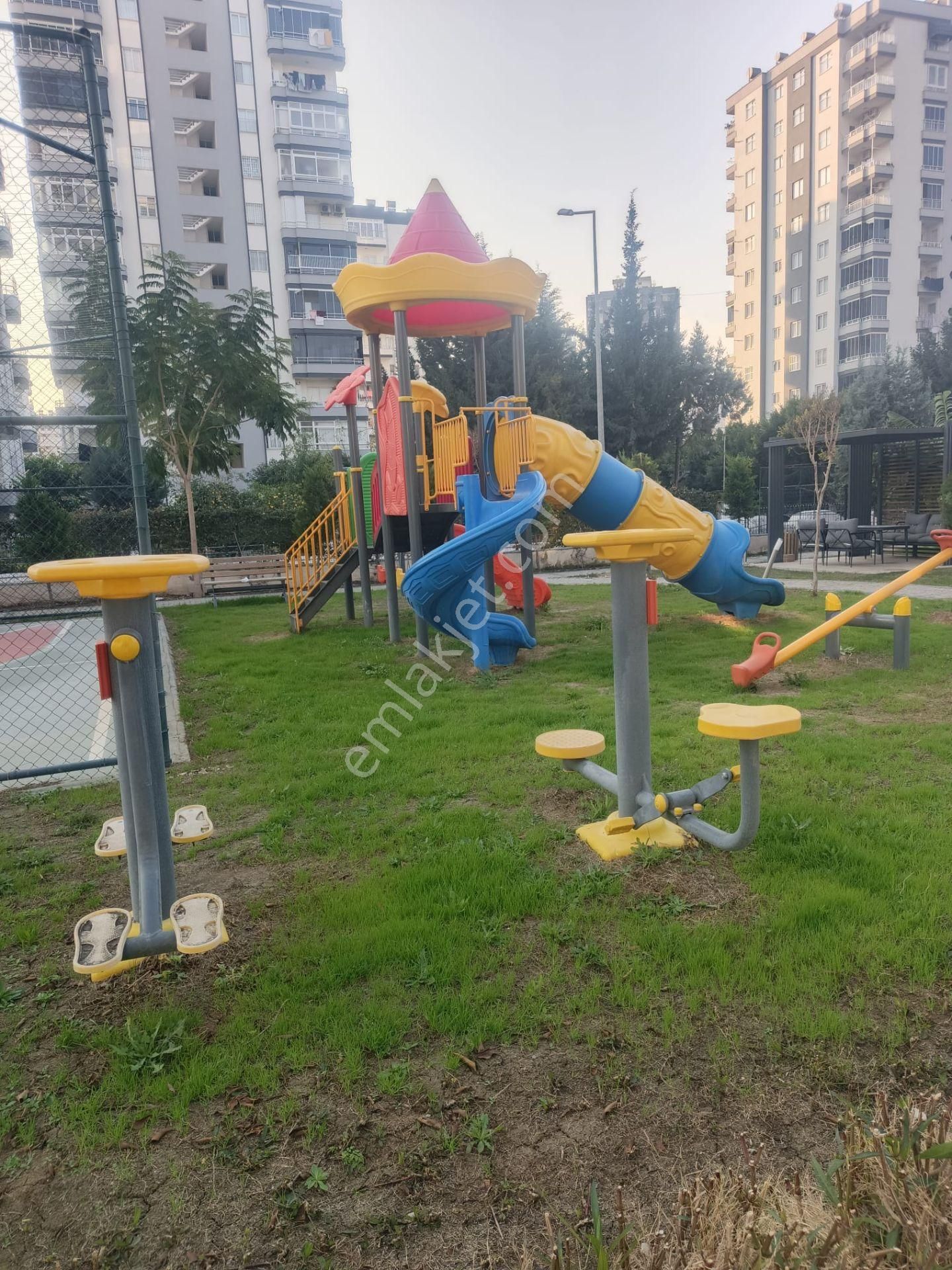 Üstünkent'ten Menteş'te Havuzlu Sitede Satılık 2+1 Eşyalı Daire - Görsel 21