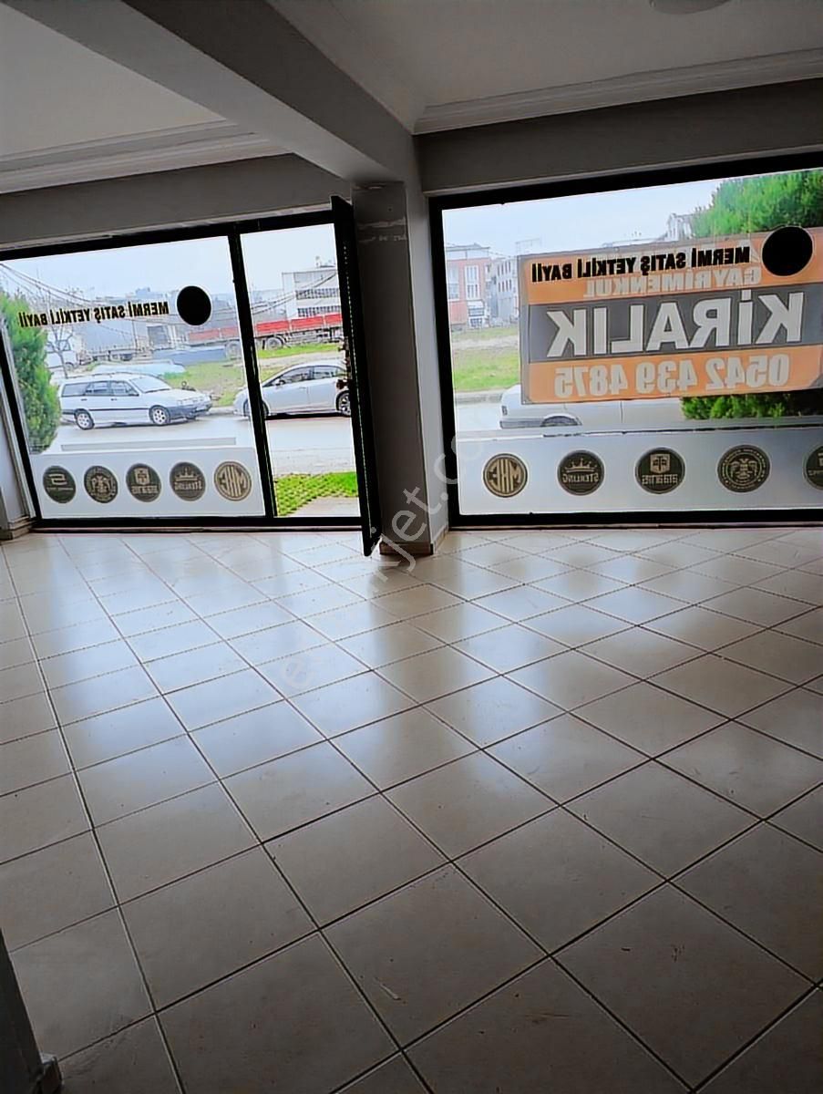 Artıbir Gayrimenkulden Dosab'da Kiralık Dükkan