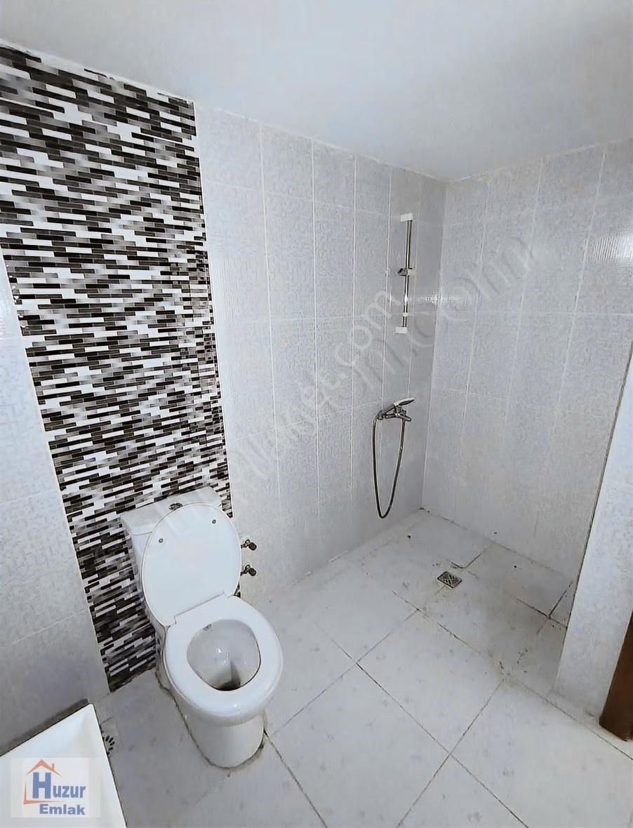 Güvenevler Mah. Ters Dubleks 4+1 Satılık Fırsat Daire - Görsel 18