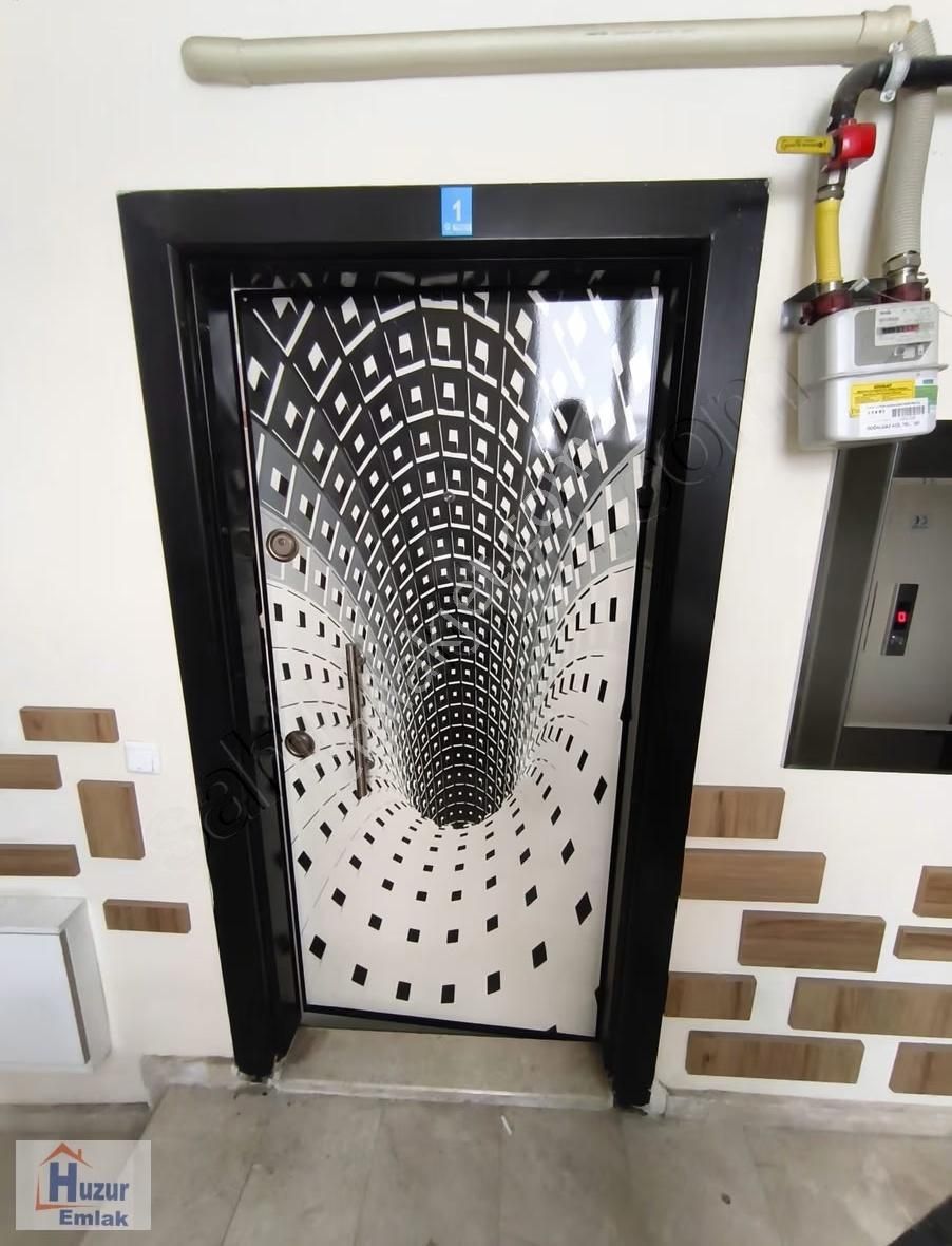 Güvenevler Mah. Ters Dubleks 4+1 Satılık Fırsat Daire - Görsel 6