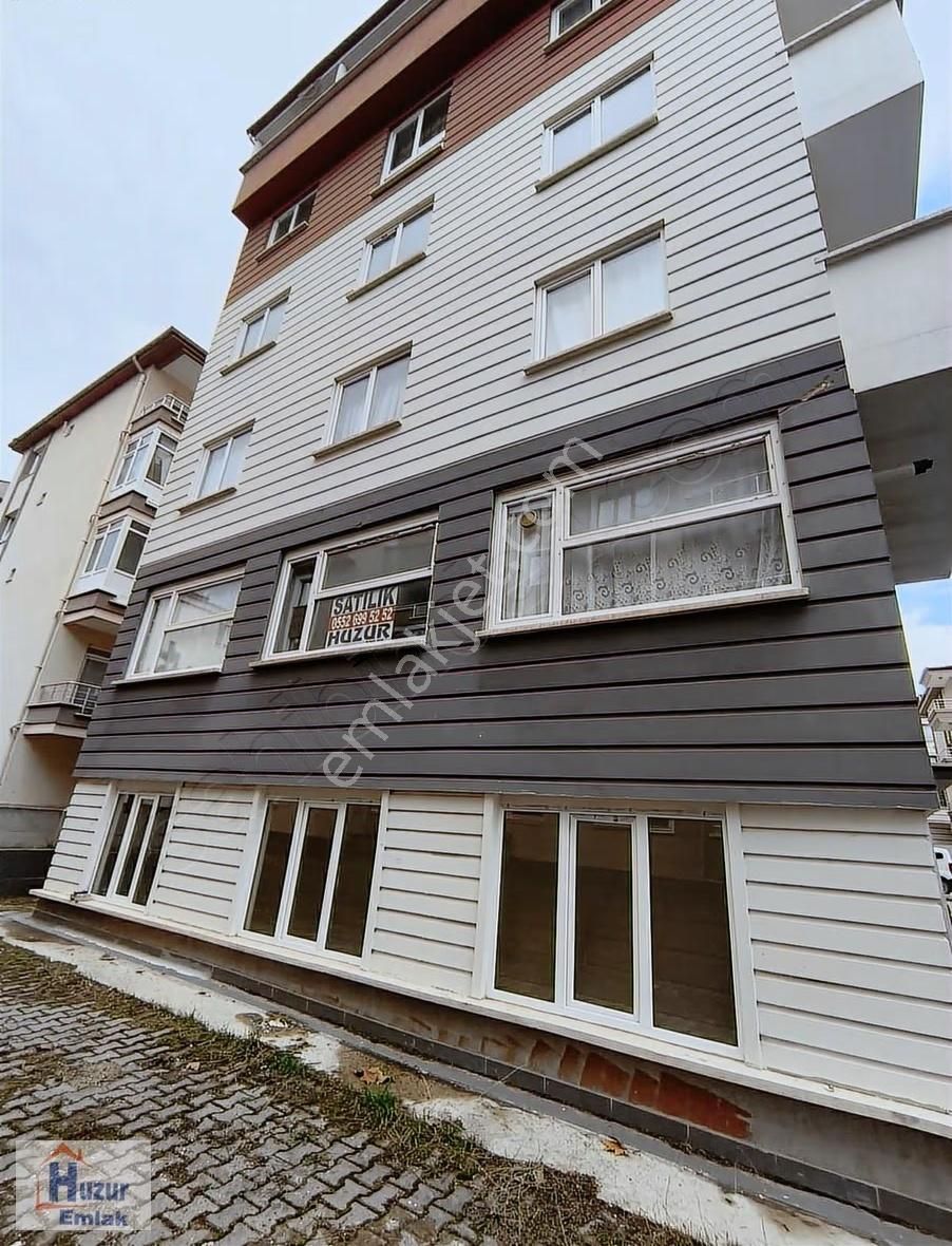 Güvenevler Mah. Ters Dubleks 4+1 Satılık Fırsat Daire - Görsel 3