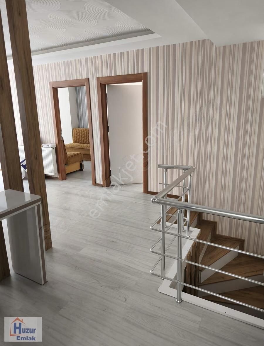 Güvenevler Mah. Ters Dubleks 4+1 Satılık Fırsat Daire - Görsel 14